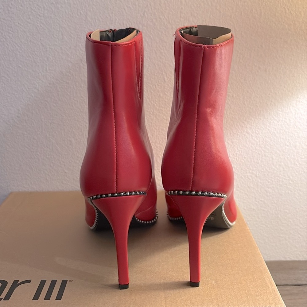 NIB [Bar III] Briget Studded Pointed Toe Zip-Up Ankle Booties in Red Women’s 5.5 - Picture 6 of 13